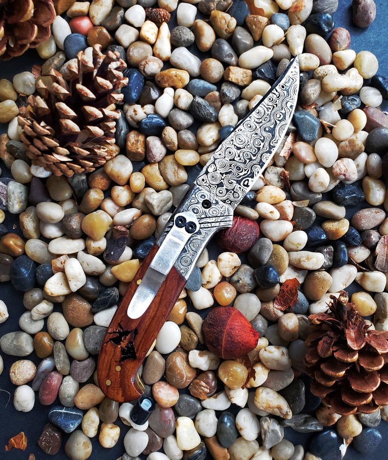 TKC-TF-001X - Titan Classico Raindrop Damascus Folding Blade EDC Buck Engraved