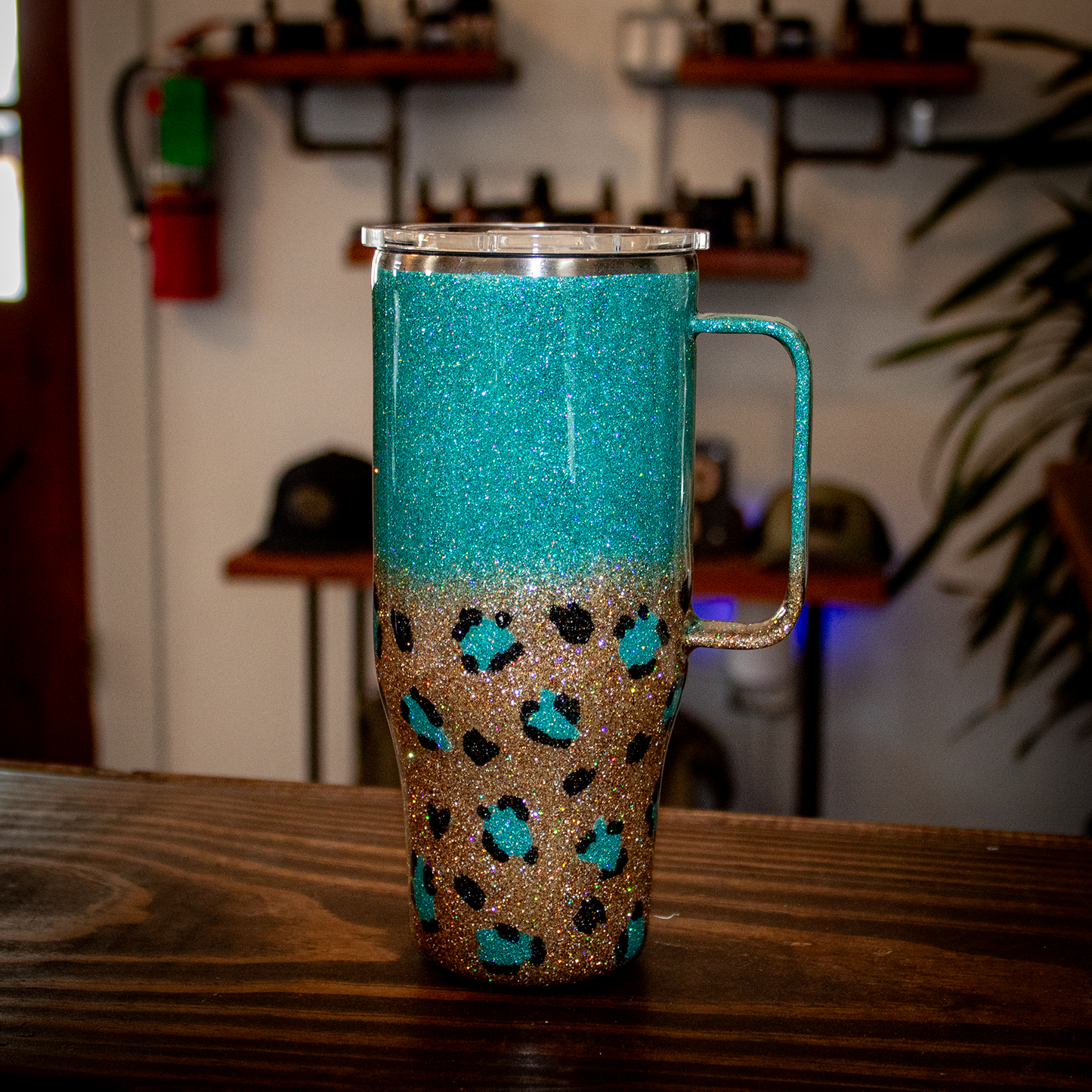 24Oz Teal Leopard Split w/ Handle