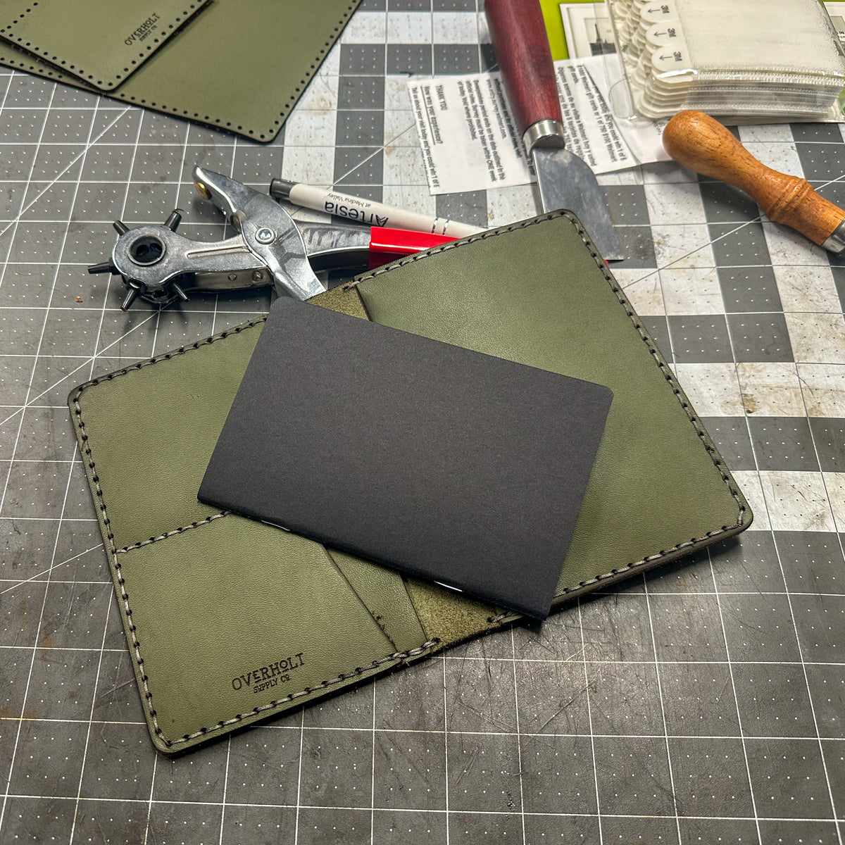 Big Bend Travel Wallet - Olive