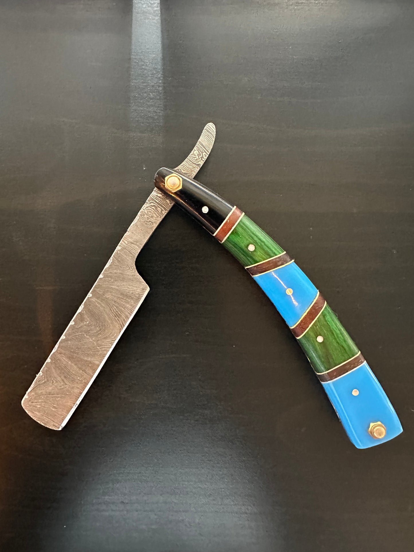 Damascus Straight Blade Razor